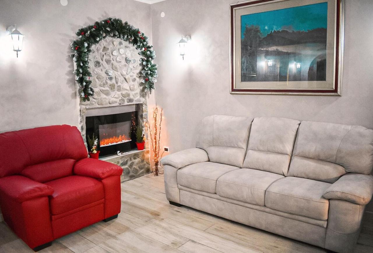 Lo Sciatore Hotel & Restaurant Camigliatello Silano Buitenkant foto